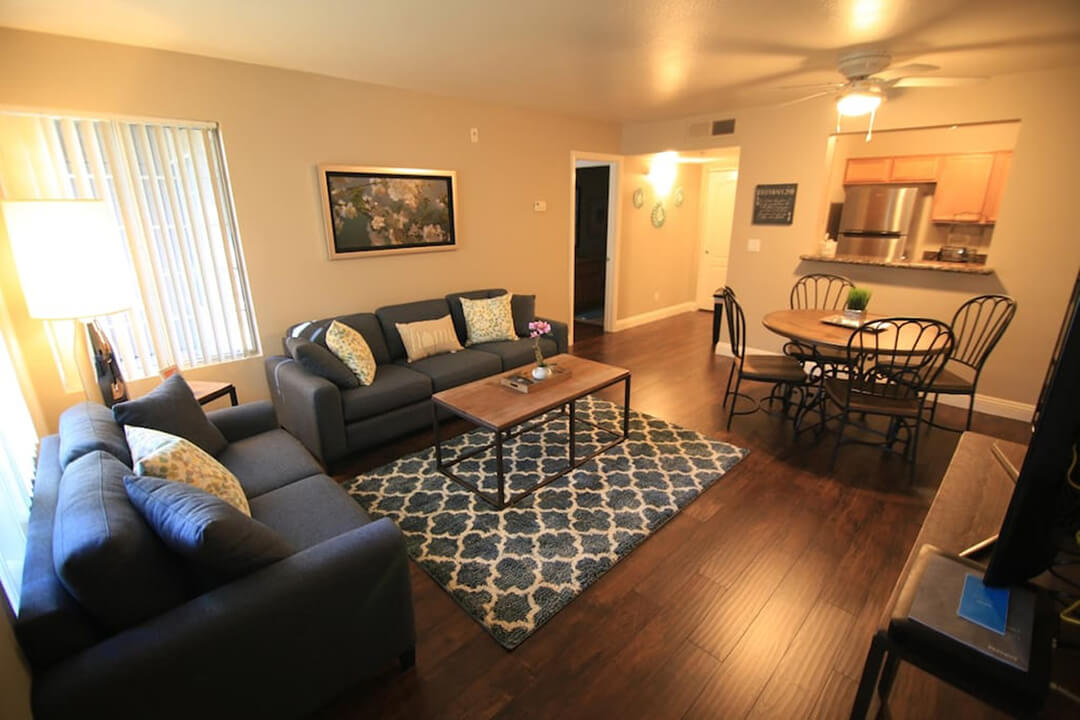 35% off special - Cute 1 Bed / Summerlin