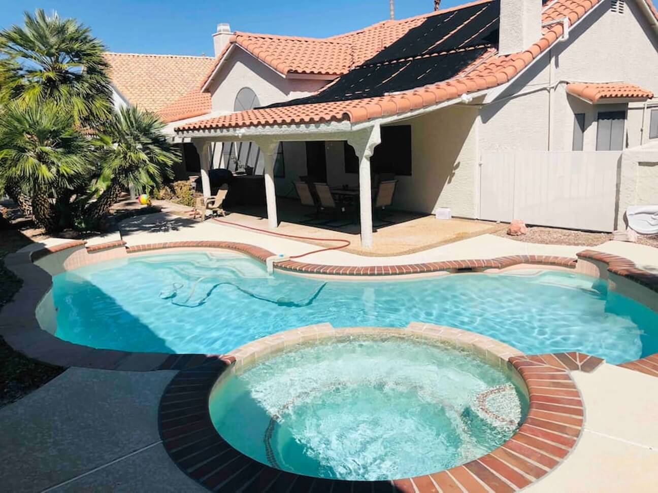 35% off special - Delightful 4 Bedroom/pool