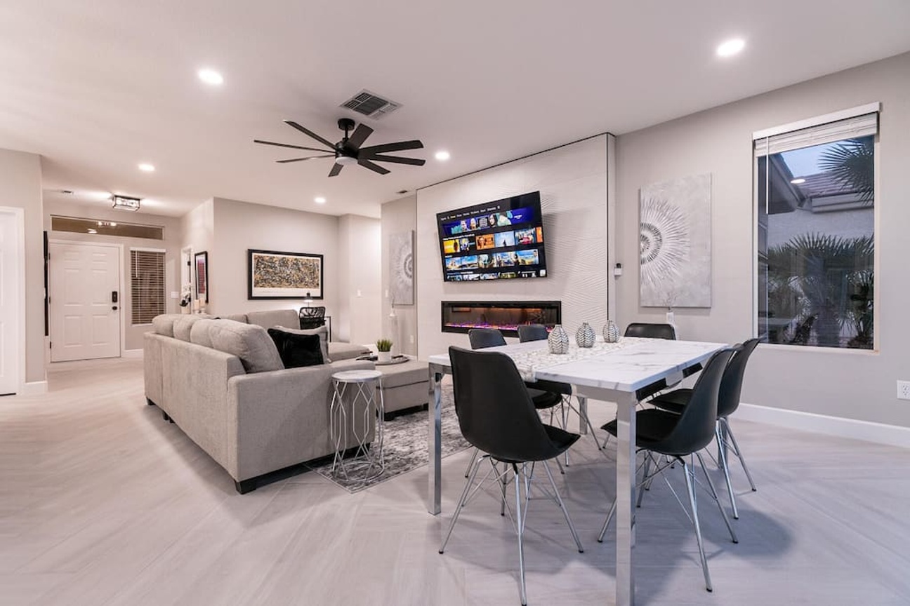 Over 55 Community Golf Course Vacation Home!